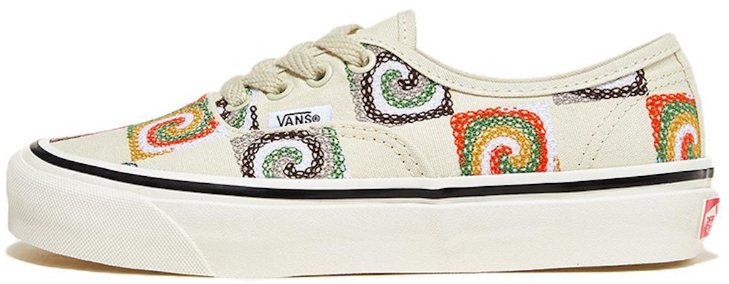 Vans Authentic 44 Low Top Skateboarding Shoes Unisex White VN0A7Q5CWHT Buy Vans Authentic 44 Low Top Skateboarding Shoes Unisex White VN0A7Q5CWHT