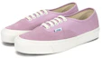 Shop Vans Authentic LX ''Duftender Flieder'' VN000UDDN8N