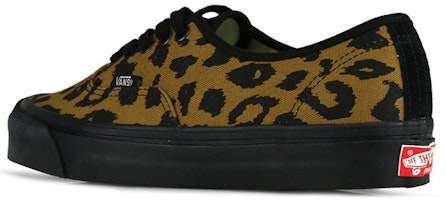 Vans Authentic LX 画布绒面革“豹纹黑” VN000UDDU9M Shop Vans Authentic LX 画布绒面革“豹纹黑” VN000UDDU9M