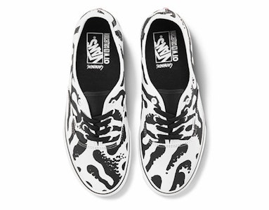 Vans Authentic 水墨 低筒 滑板鞋 男女款 黑白 Lookbook Vans Authentic 水墨 低筒 滑板鞋 男女款 黑白