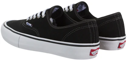Lookbook Vans Authentic Pro ''Noir'' VN0A3479A6O