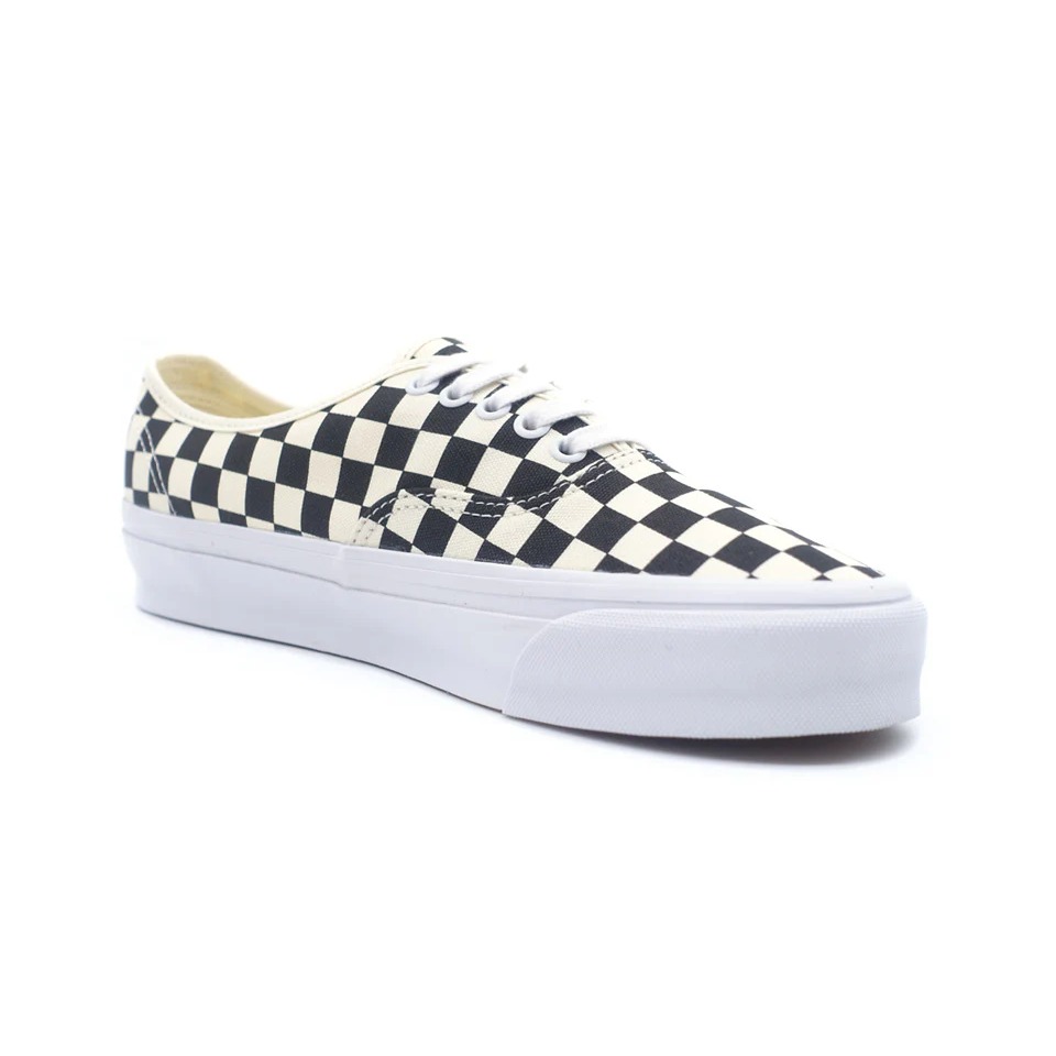 Order Vans Authentic Pro '海軍藍棋盤格' VN0A347930U