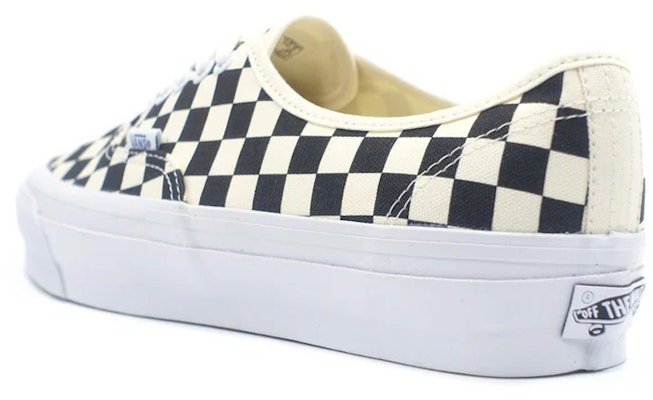 Vans Authentic Pro 'Navy Checkerboard' Sepatu Kotak-Kotak Biru Tua VN0A347930U Lookbook Vans Authentic Pro 'Navy Checkerboard' Sepatu Kotak-Kotak Biru Tua VN0A347930U