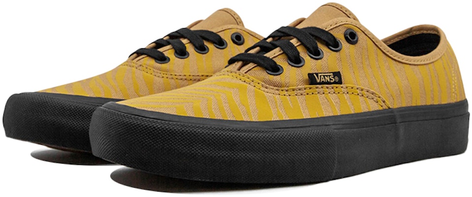 Vans Authentic Pro 'Harimau Reflektif' VN0A3479ST9 Lookbook Vans Authentic Pro 'Harimau Reflektif' VN0A3479ST9