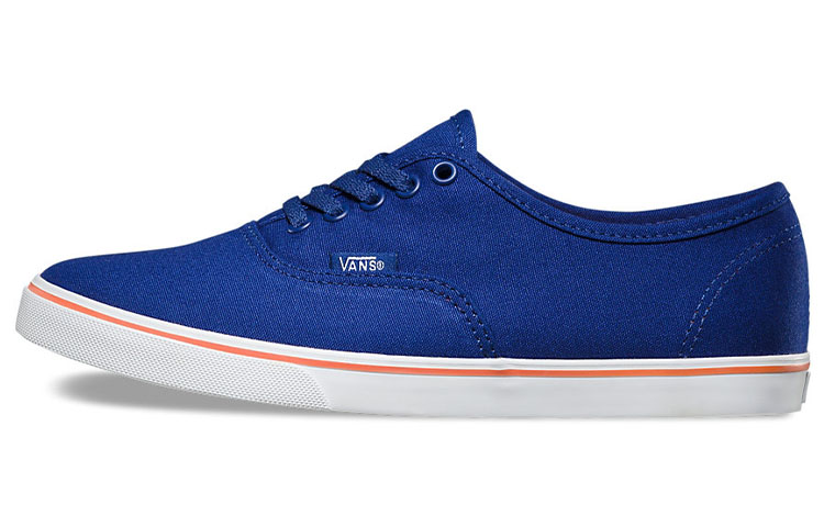 Buy Vans Authentic Lo Pro 低筒休閒板鞋 藍白