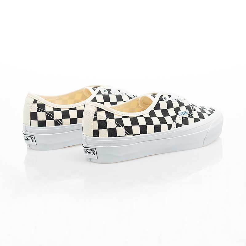 Lookbook Zapatillas Vans Authentic Reissue 44. V140314010