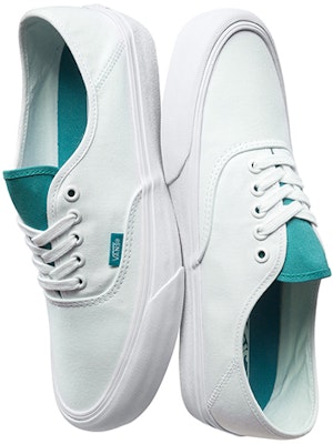 Vans Authentic SF "ホワイト/ラティゴベイ" VN0A3MU6T1Y Lookbook Vans Authentic SF "ホワイト/ラティゴベイ" VN0A3MU6T1Y