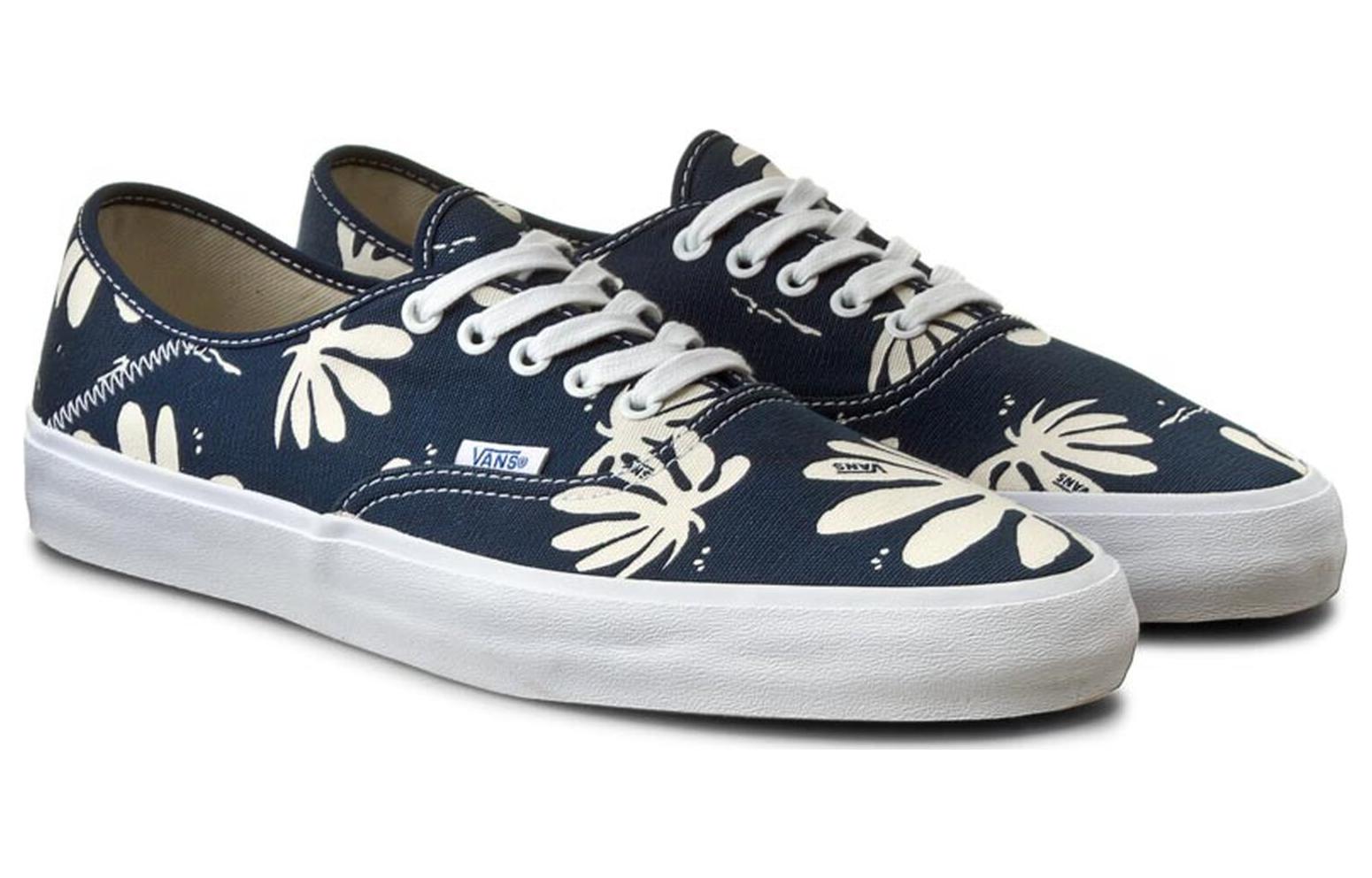 Lookbook Vans Authentic SF Blauw/Wit VN000UANIRJ