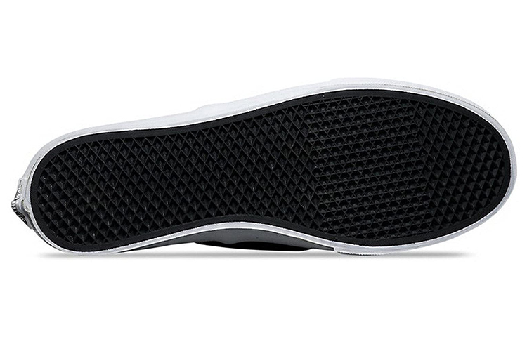 Shop Vans Authentic Slim 'Hitam' VN000XG6ITT