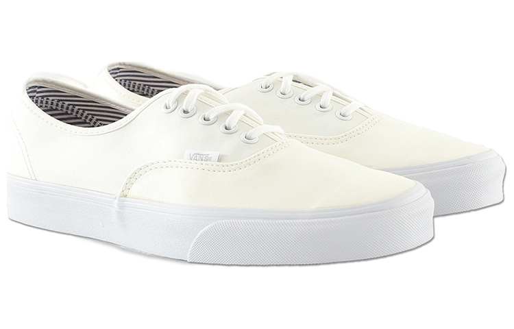 Lookbook Zapatillas Vans Authentic 'Blanco Beige' VN000ZUKFD3