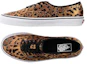 Purchase Vans Authentic Sneakers dan Streetwear: Produk Sahih dan Tulen V221301001
