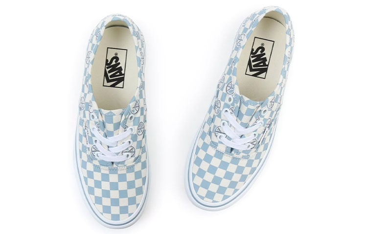 Shop Vans Authentic Stackform ''Bleu Blanc'' VN0A5KXXBD2