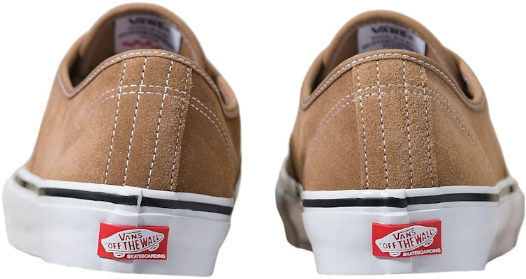 Vans Authentic 绒面革滑板鞋 棕色 VN0A5FC8ZBH Shop Vans Authentic 绒面革滑板鞋 棕色 VN0A5FC8ZBH