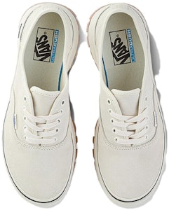 반스 어센틱 비브람 DX '화이트 검' (50 characters) VN0A5JLWQC5 Lookbook 반스 어센틱 비브람 DX '화이트 검' (50 characters) VN0A5JLWQC5