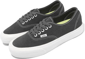 Vans Authentic VR3 Zapatillas Sustentables VN0005UDBKP Lookbook Vans Authentic VR3 Zapatillas Sustentables VN0005UDBKP