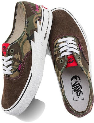 Aape x Vans Authentic 小閃電 減震 低筒 滑板鞋 男女同款 綠色迷彩 Lookbook Aape x Vans Authentic 小閃電 減震 低筒 滑板鞋 男女同款 綠色迷彩