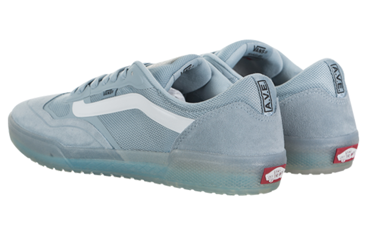 Lookbook Vans Ave Pro ''Blue Fog'' Sneakers VN0A4BT7N1R