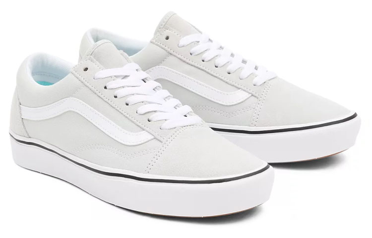 Lookbook Vans Basics Comfycush Old Skool ''Gris Blanc'' VN0A5DYCB1L