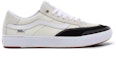 Order Vans Berle Pro 'Marshmallow Hitam' VN0A3WKXKIG