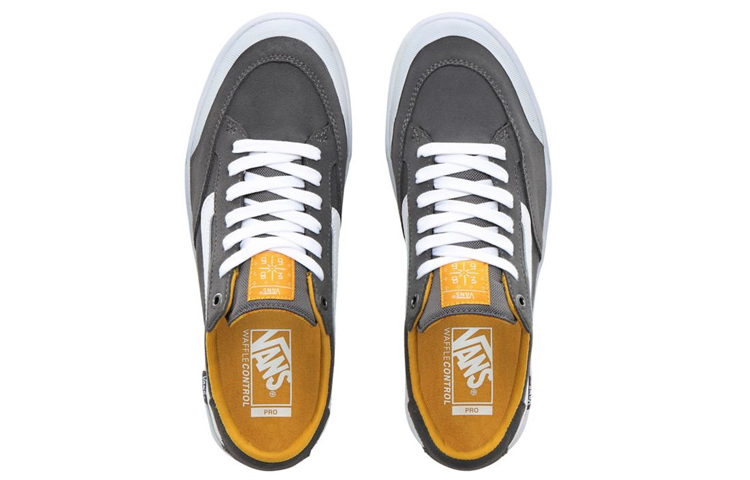 Shop Vans Berle Pro 低幫 滑板鞋 男女同款 黃
