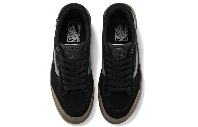 Shop Vans Berle Pro 低筒滑板鞋 男女同款 黑色