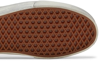 Vans Bianca Chandôn x Classic Slip-On VLT LX 'Negro Desgastado' VN0A3QXYBA21 Purchase Vans Bianca Chandôn x Classic Slip-On VLT LX 'Negro Desgastado' VN0A3QXYBA21