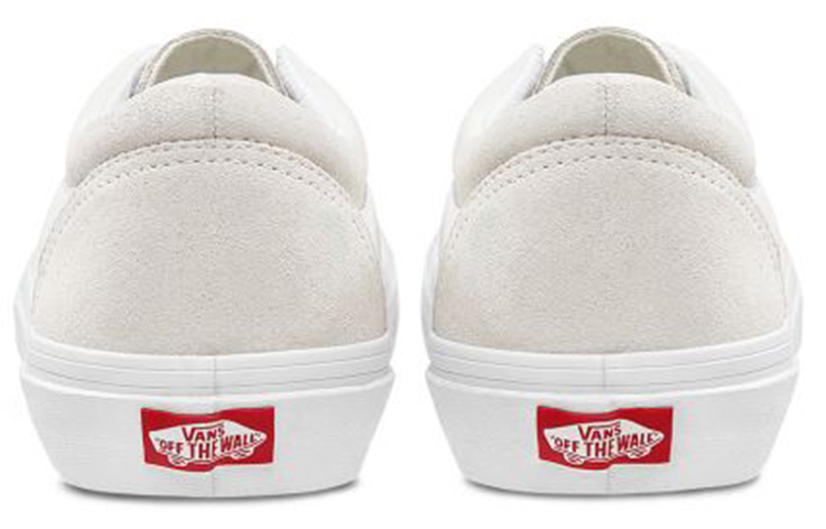 Shop ヴァンズ ボールド NI スエード (マシュマロ) VN0A3WLPVLK