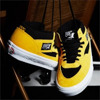 Vans Bruce Lee x Half Cab 'Kuning Hitam' VN0A5FCDY23(S-BOX) 3
