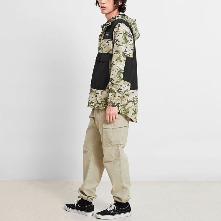 Purchase Vans 迷彩拼接防風外套 迷彩色 VN0A4MLGW09