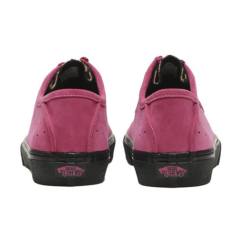 Lookbook Kasut Skateboard Vans Carver Low V251337003