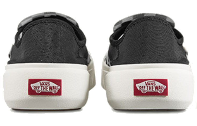 Shop Vans 棋盤格 ComfyCush One '黑色' VN0A45J5R6R