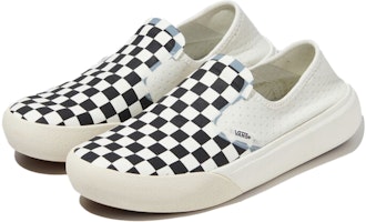 Vans Checkerboard Comfycush One 'Marshmallow' Putih Checkerboard VN0A45J5Q4O Lookbook Vans Checkerboard Comfycush One 'Marshmallow' Putih Checkerboard VN0A45J5Q4O