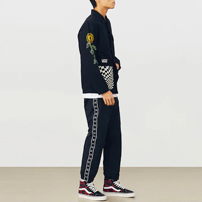 Vans 棋盤格拼布多口袋戶外黑色夾克 男女款 VN0A3WF1Z6S Sizing Vans 棋盤格拼布多口袋戶外黑色夾克 男女款 VN0A3WF1Z6S