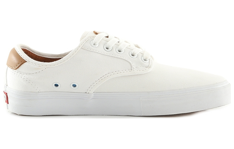Order Vans Chima Ferguson Pro ''Wit'' VN000UARWWW