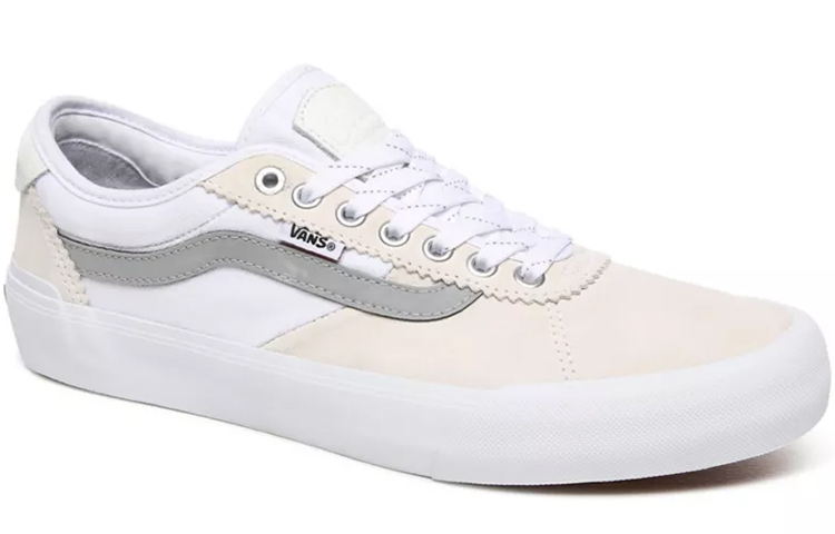 Lookbook Vans Chima Pro 2 ''Wit Reflecterend'' VN0A3MTIW69