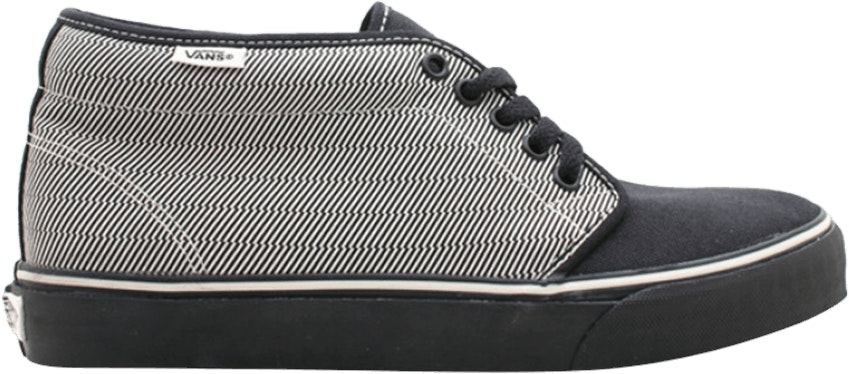 vans-chukka-boot-black