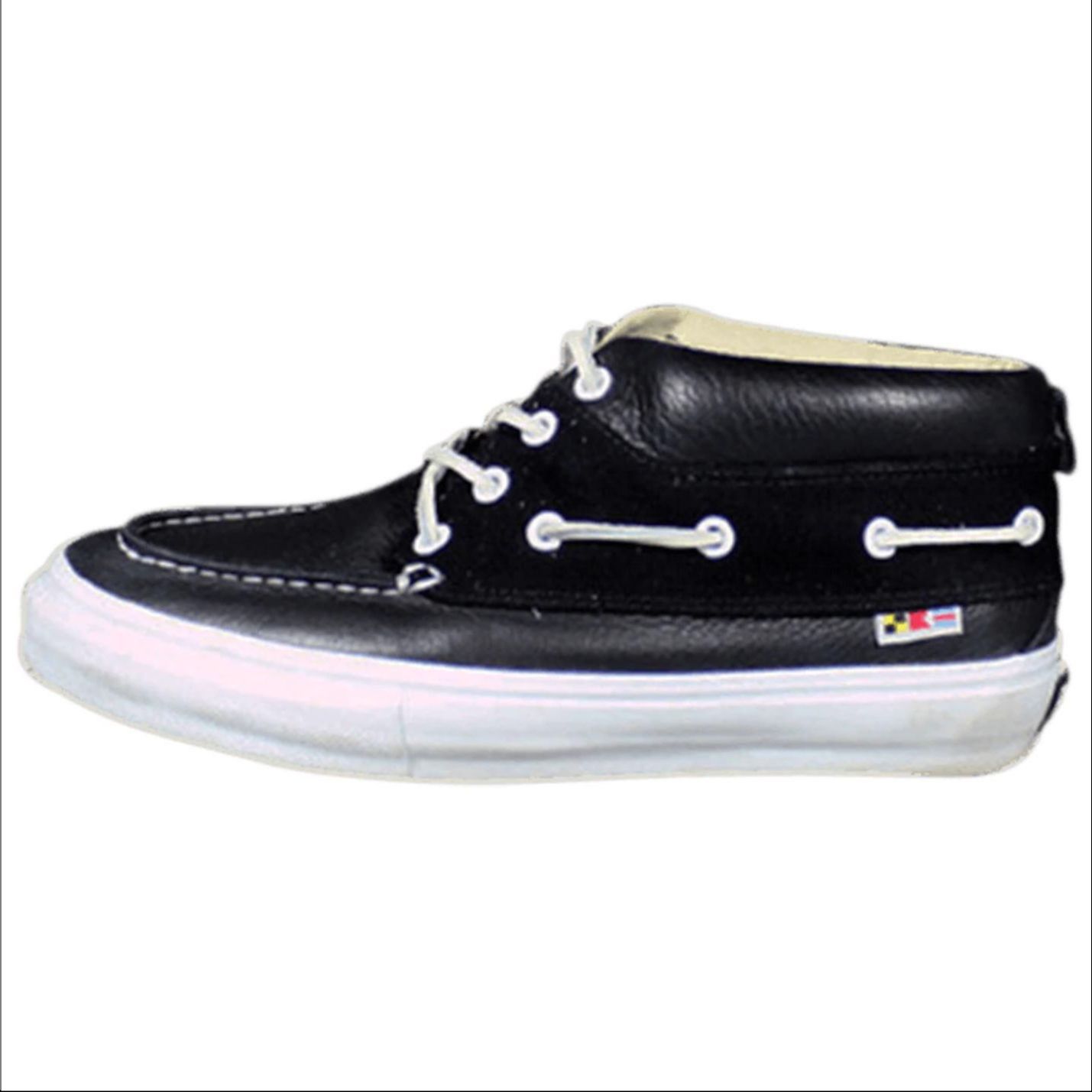 Shop Vans Chukka Del Barco LX 'Proper' 帆布鞋 VN0H6WY28