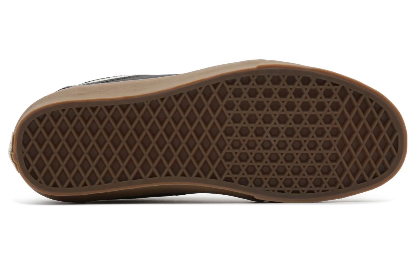 Shop Vans Chukka Low 'Abu Gelap Gum Sidestripe' VN0A5KQZ77F