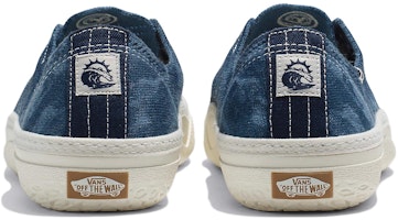 Vans Circle Vee 'Biru Putih' VN0A4BWLOBL Shop Vans Circle Vee 'Biru Putih' VN0A4BWLOBL