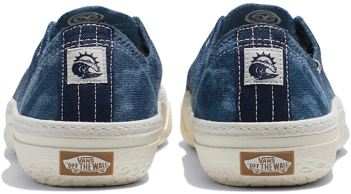 Vans Circle Vee 'Biru Putih' VN0A4BWLOBL Shop Vans Circle Vee 'Biru Putih' VN0A4BWLOBL