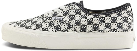 Vans Classic Checkerboard Slip-On Shoe 'Black White' VN000BVWKIG Vans Classic Checkerboard Slip-On Shoe 'Black White' VN000BVWKIG