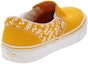 Shop Vans Classic Slip-On - Boys (Logo Ulang) Kuning Kadmium VN0A4BUTWL3