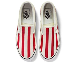 Vans经典无带鞋98 DX“阿纳海姆工厂 - 红色大条纹” VN0A3JEXVN2 Lookbook Vans经典无带鞋98 DX“阿纳海姆工厂 - 红色大条纹” VN0A3JEXVN2