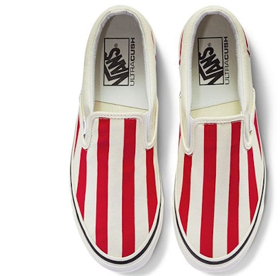 Vans 經典款 Slip-On 98 DX 'Anaheim Factory - 紅色大條紋' VN0A3JEXVN2 Lookbook Vans 經典款 Slip-On 98 DX 'Anaheim Factory - 紅色大條紋' VN0A3JEXVN2