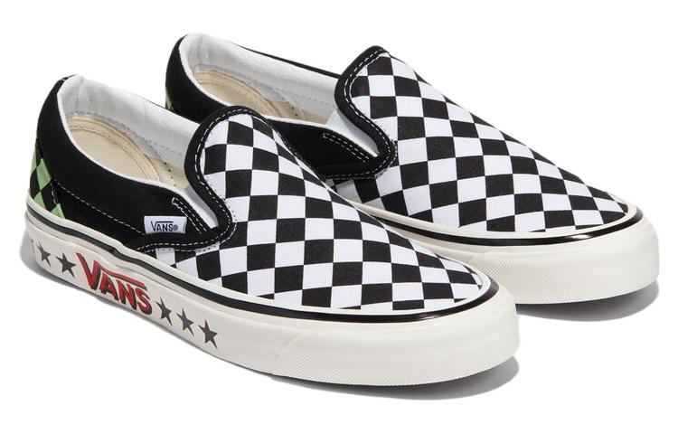 Order Vans クラシックスリッポン98 DX (黒/白) VN0A7Q58BZW