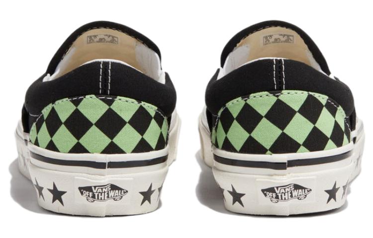 Lookbook Vans クラシックスリッポン98 DX (黒/白) VN0A7Q58BZW