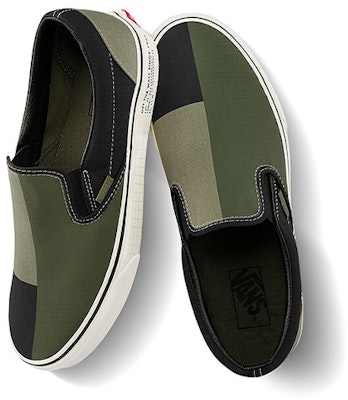Vans クラシックスリッポン '66 (ベチバーブラック) VN0A4U381FX Lookbook Vans クラシックスリッポン '66 (ベチバーブラック) VN0A4U381FX