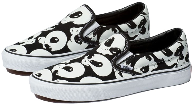 Vans Classic Slip-On 'Alien Ghosts' VN0A4BV3TB1 Lookbook Vans Classic Slip-On 'Alien Ghosts' VN0A4BV3TB1