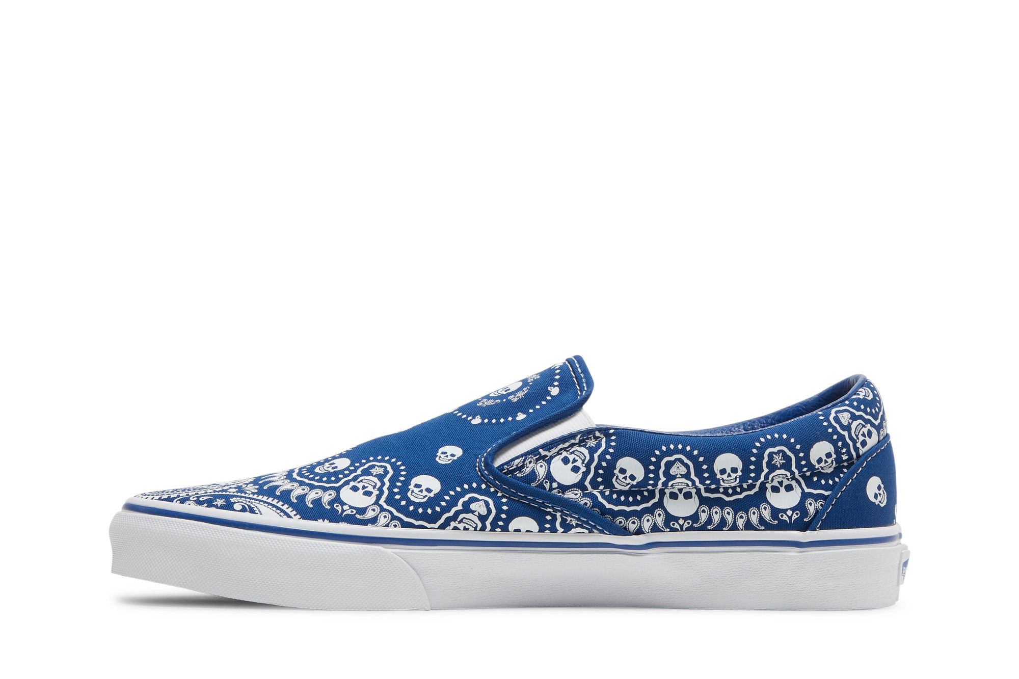 Lookbook Vans Classic Slip-On ''Bandana - True Blue'' Blauw VN0A33TB42U