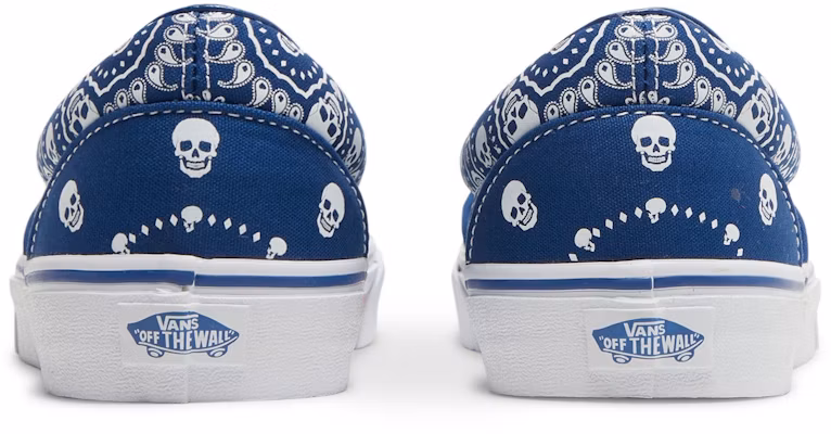 Vans Classic Slip-On ''Bandana - True Blue'' Blauw VN0A33TB42U Details for Vans Classic Slip-On ''Bandana - True Blue'' Blauw VN0A33TB42U